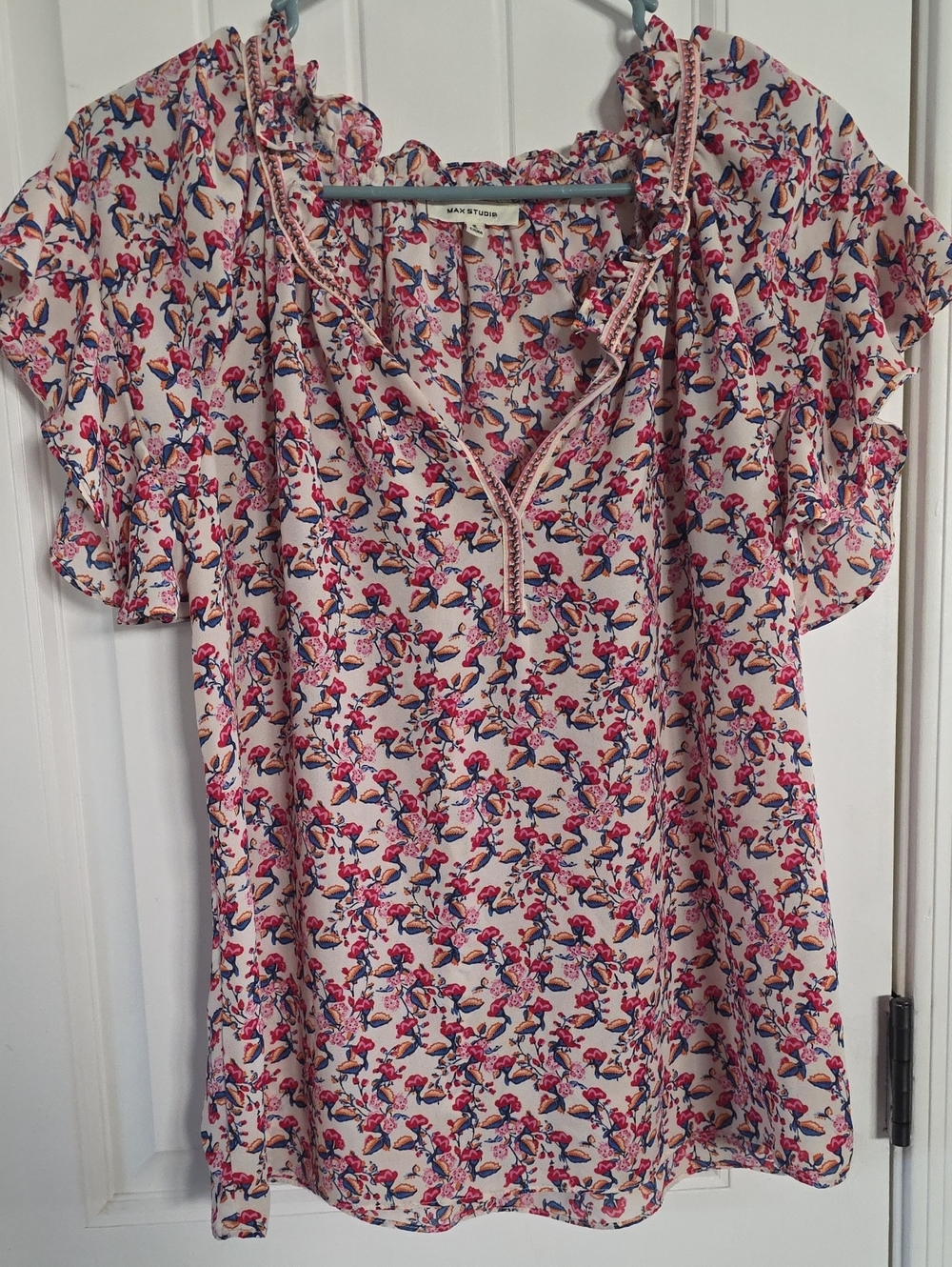 Max Studio Pink Floral Ruffle-Sleeve V-Neck Blouse
